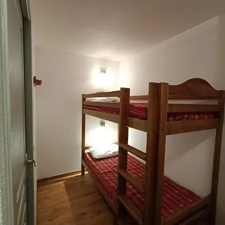 For 4 To 6 People In Albiez-Montrond