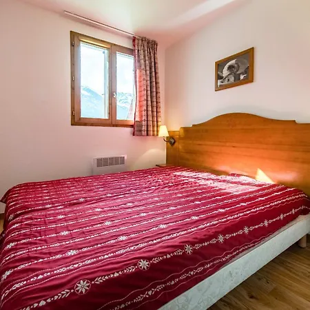 For 4 To 6 People In Apartment