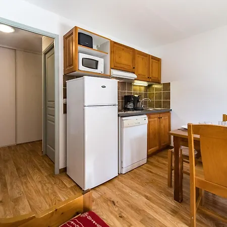 For 4 To 6 People In Albiez-Montrond